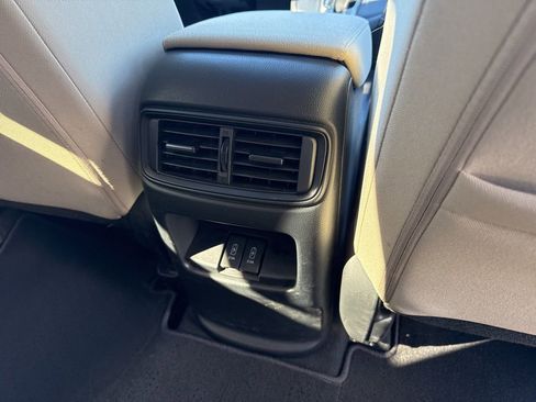 Used 2022 Honda CR-V EX image 13