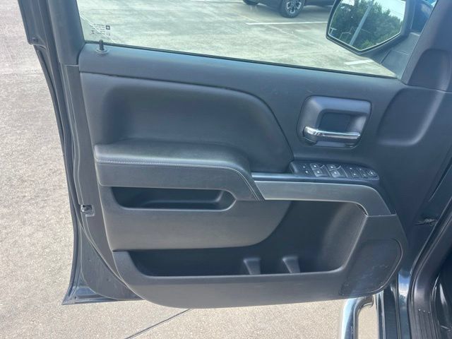 Used 2018 Chevrolet Silverado 1500 LT w/ Texas Edition RWD image 12
