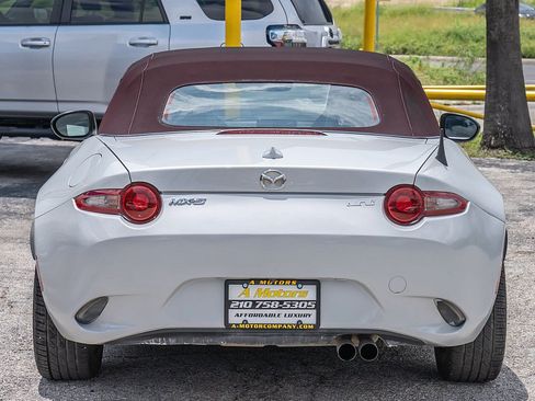 Used 2018 MAZDA MX-5 Miata Grand Touring RWD image 10