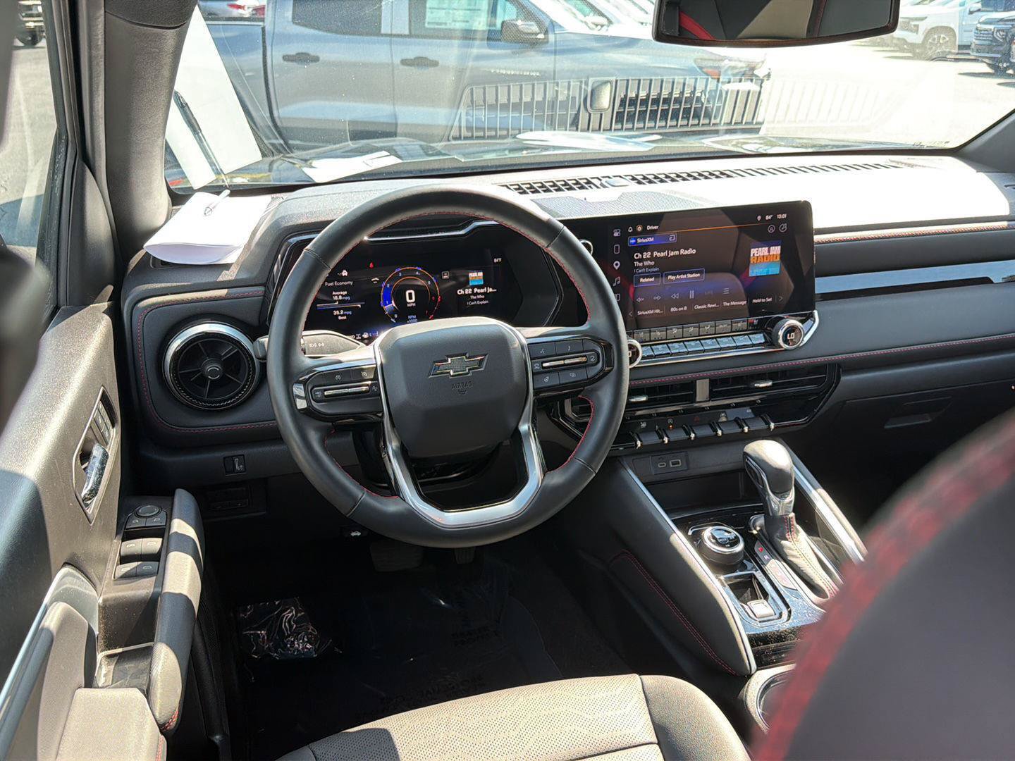 Certified 2024 Chevrolet Colorado Z71 w/ Z71 Convenience Package 2 AWD/4WD image 18