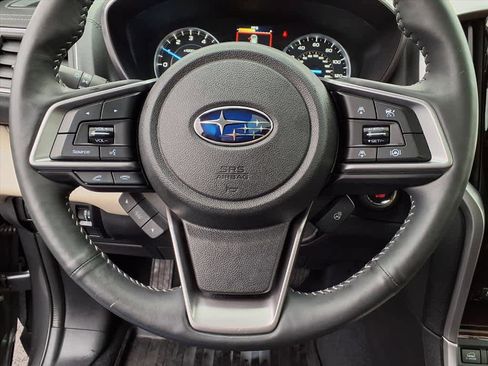 Used 2022 Subaru Ascent Touring image 16