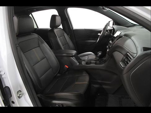 Used 2024 Chevrolet Equinox Premier AWD/4WD image 16