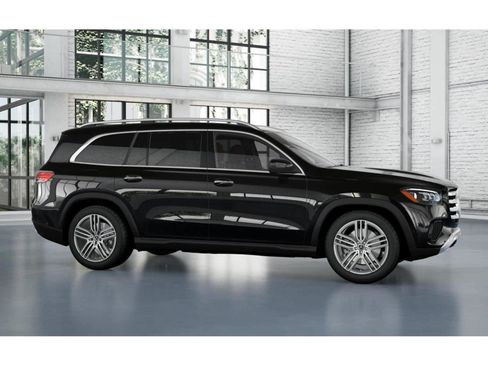 New 2026 Mercedes-Benz GLS 450 4MATIC image 27
