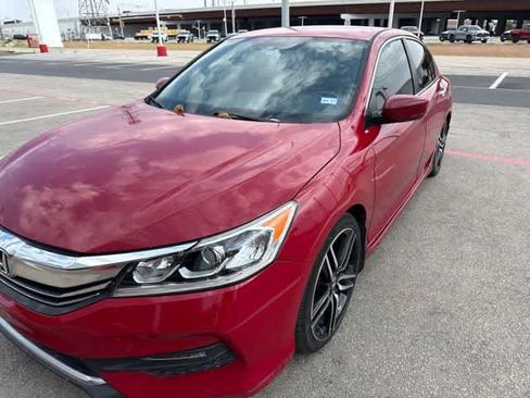Used 2016 Honda Accord Sport image 4