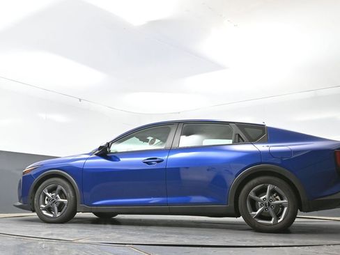 Used 2025 Kia K4 FWD image 51