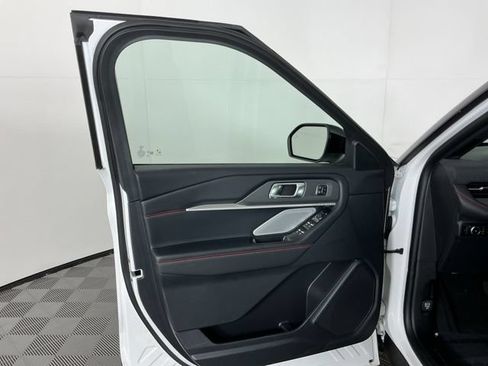 Used 2026 Ford Explorer ST w/ Sun And Sound Package AWD/4WD image 15
