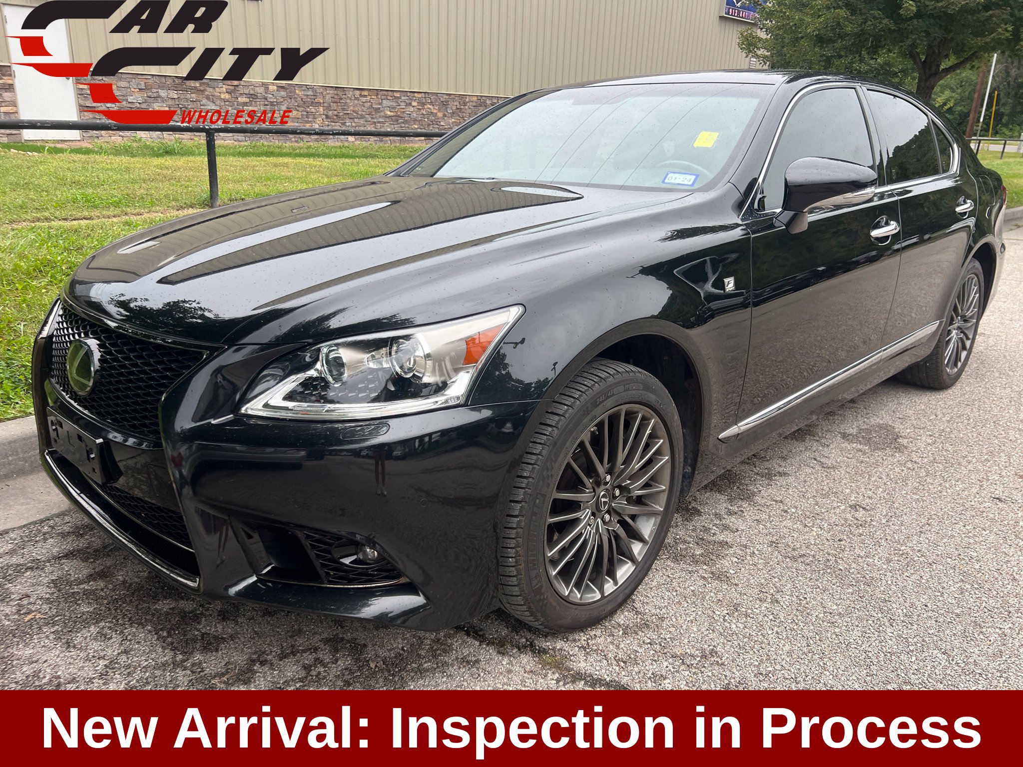 Used 2017 Lexus LS 460 w/ F Sport Midnight Edition RWD image 1