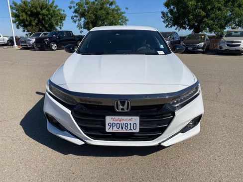 Used 2022 Honda Accord Sport image 2