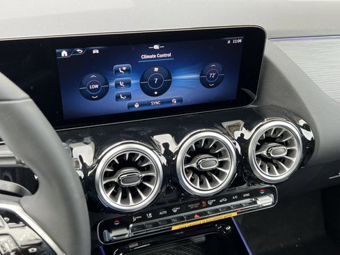 New 2026 Mercedes-Benz GLA 250 4MATIC image 19