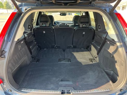 Used 2023 Volvo XC90 B5 Core AWD/4WD image 34