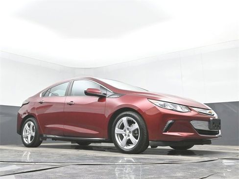 Used 2017 Chevrolet Volt LT image 36