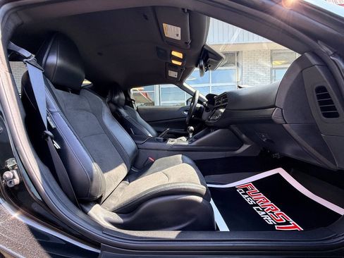 Used 2024 Nissan Z Performance w/ Floor Mat Package RWD image 30