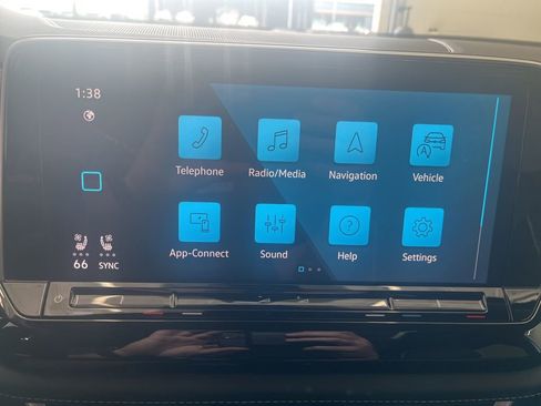 New 2026 Volkswagen Atlas Cross Sport SEL Premium R-Line AWD/4WD image 26