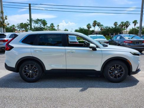 New 2026 Honda CR-V EX-L image 7