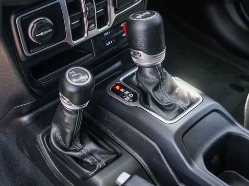 Used 2026 Jeep Wrangler Unlimited Sport AWD/4WD image 18