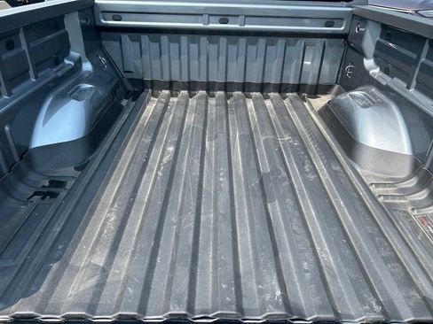 Used 2022 Chevrolet Colorado LT w/ Luxury Package AWD/4WD image 15