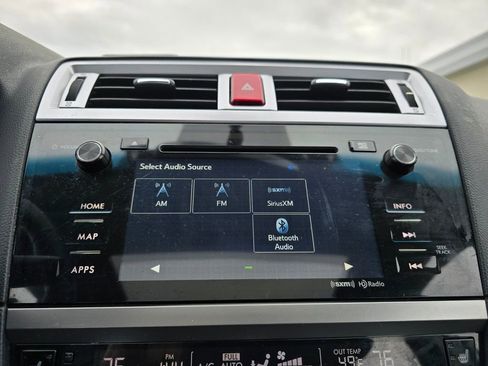 Used 2016 Subaru Legacy 2.5i Limited image 30