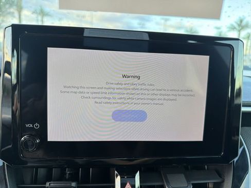 Certified 2023 Toyota Corolla SE w/ SE Premium Package image 20