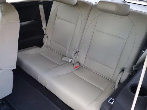 Used 2017 Acura MDX SH-AWD image 45