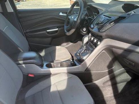 Used 2014 Ford Escape SE image 6
