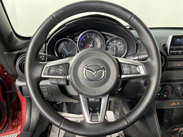Used 2016 MAZDA MX-5 Miata Sport RWD image 17