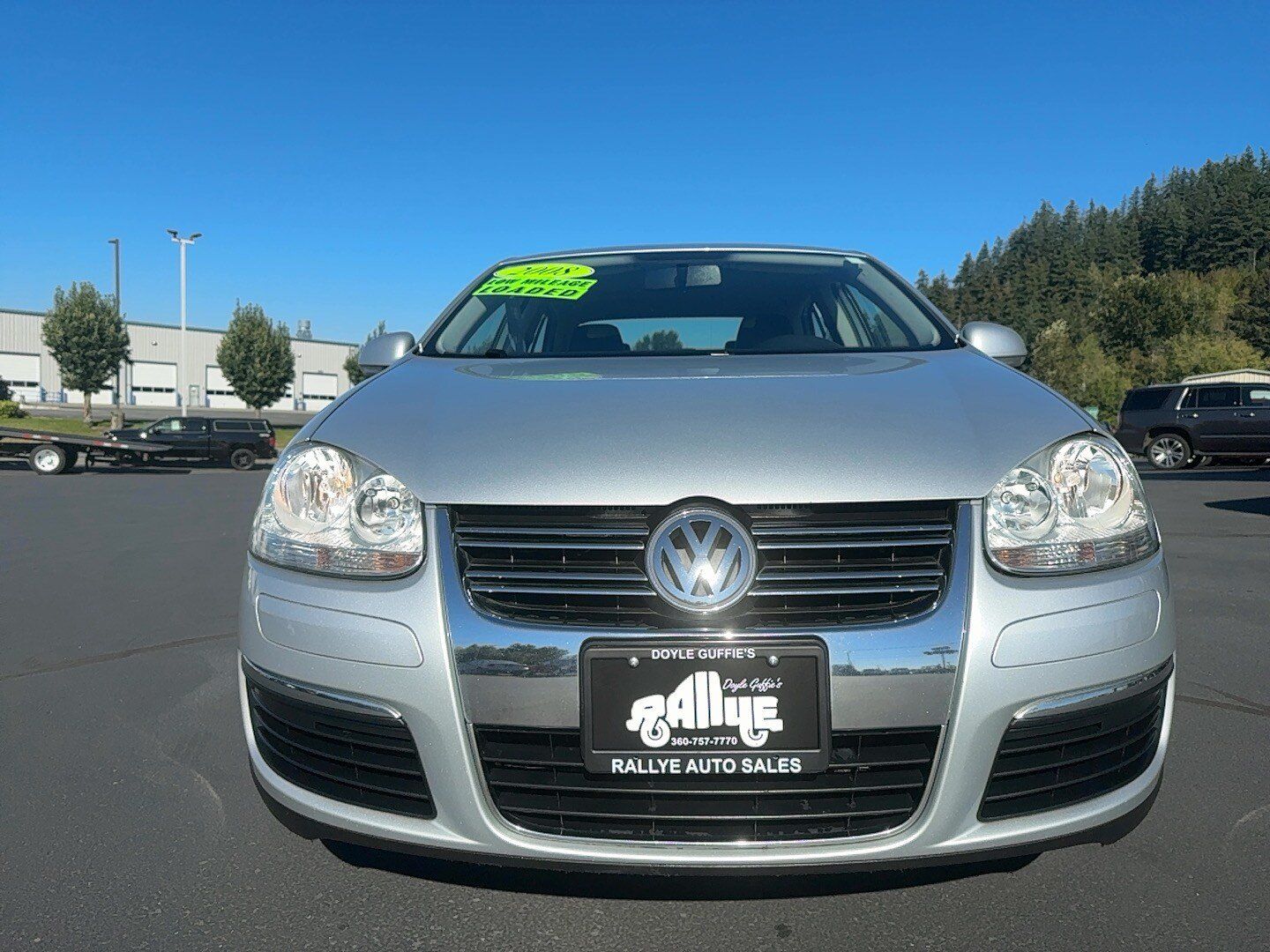 Used 2008 Volkswagen Jetta SE FWD image 2