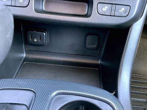 Used 2020 Chevrolet Colorado Z71 image 30