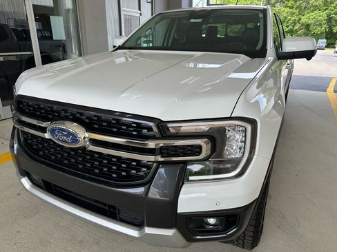 New 2026 Ford Ranger Lariat w/ FX4 Off-Road Package AWD/4WD image 1