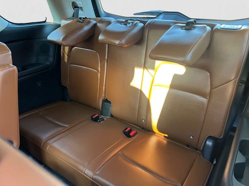 Certified 2023 Nissan Pathfinder Platinum image 12