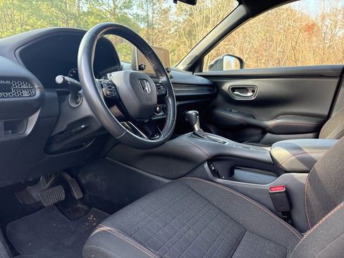 Used 2023 Honda HR-V Sport image 16