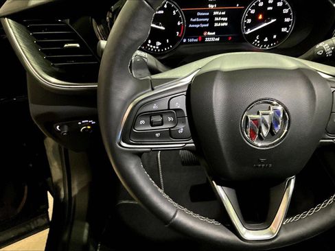 Certified 2023 Buick Envision Essence image 17