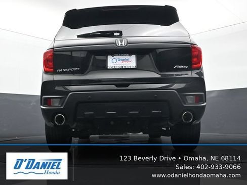 Used 2023 Honda Passport EX-L image 11