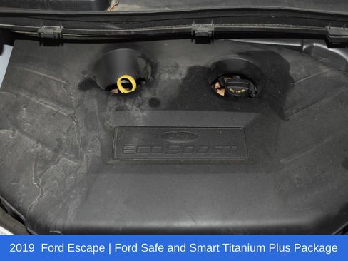 Used 2019 Ford Escape Titanium FWD image 7