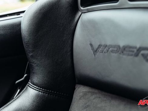 Used 2009 Dodge Viper ACR RWD image 23