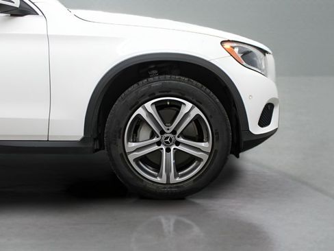 Used 2019 Mercedes-Benz GLC 300 image 44