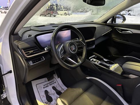 Used 2025 Buick Envision Sport Touring image 22