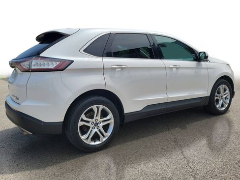 Used 2018 Ford Edge Titanium w/ Equipment Group 301A AWD/4WD image 4
