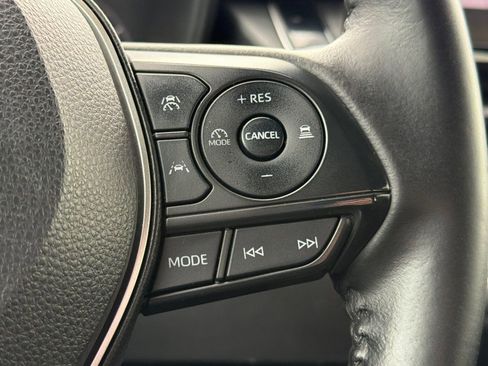 Used 2023 Toyota Corolla SE image 27