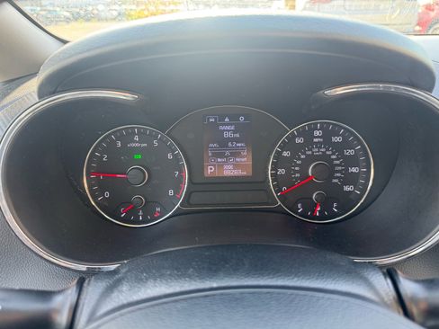 Used 2016 Kia Forte EX image 17