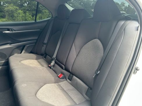 Used 2020 Toyota Camry LE FWD image 14