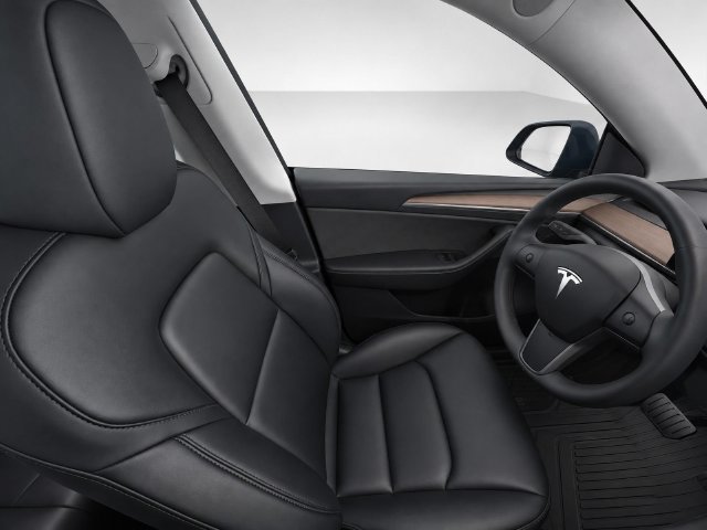 Used 2023 Tesla Model Y Performance AWD/4WD image 11