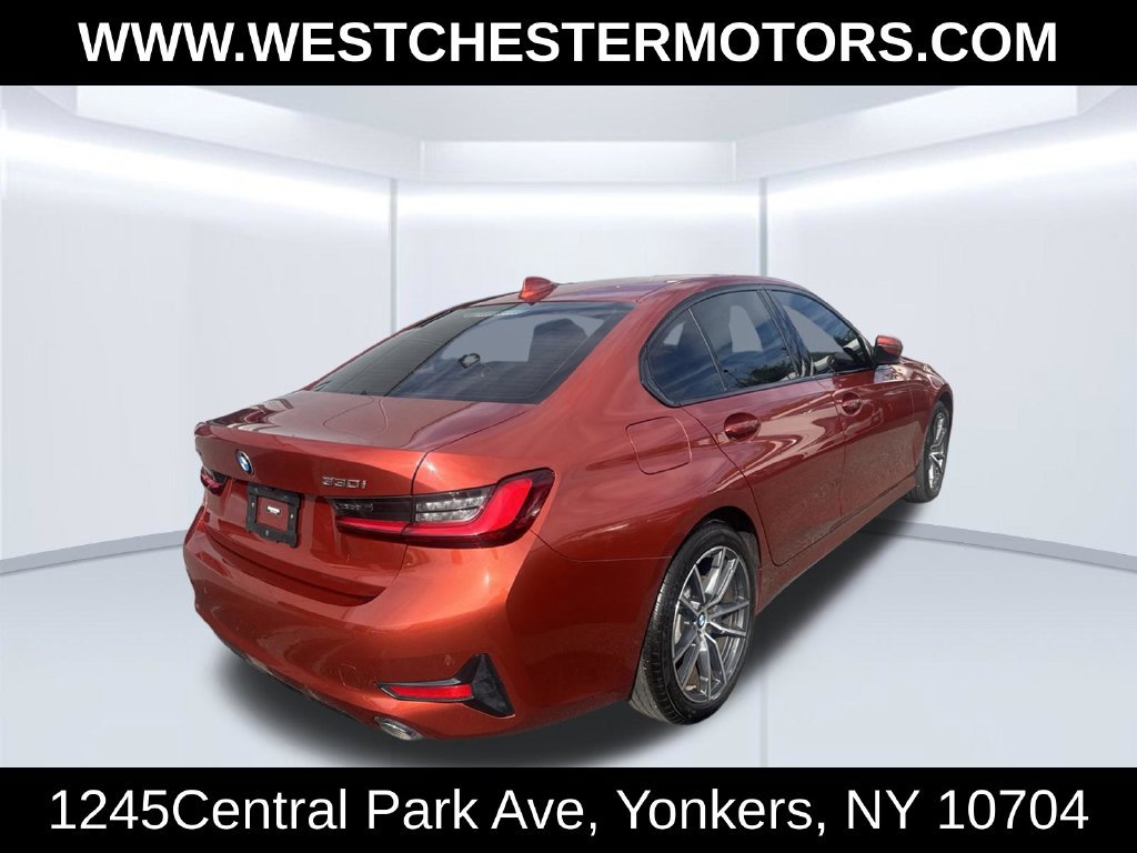 Used 2022 BMW 330i xDrive Sedan w/ Driving Assistance Package AWD/4WD image 4