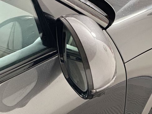 Used 2023 Genesis GV60 Performance image 10