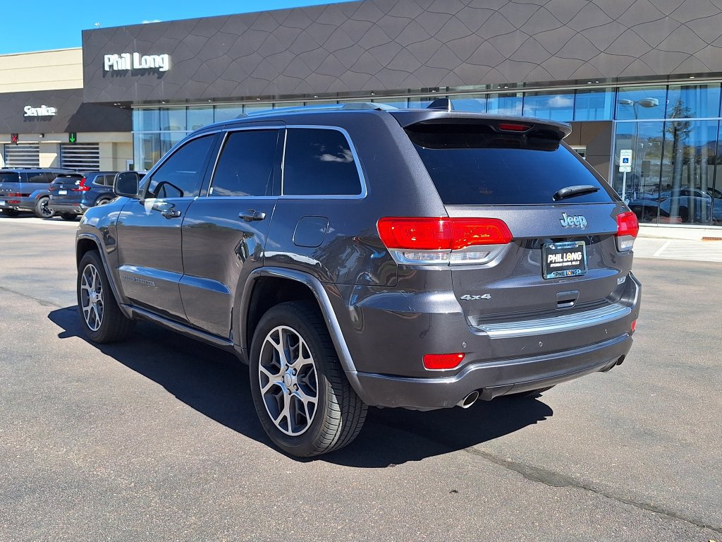 Used 2018 Jeep Grand Cherokee Limited AWD/4WD image 5