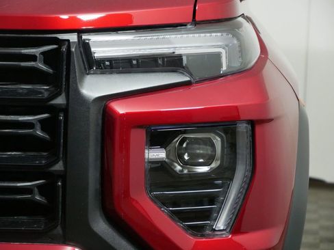 New 2026 GMC Canyon Elevation w/ Convenience Package image 7