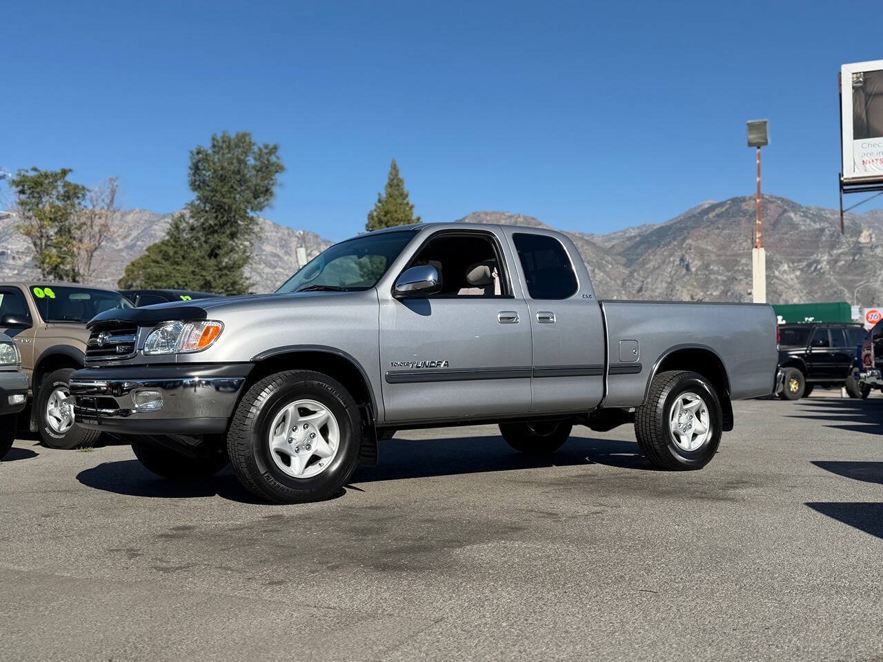 Used 2002 Toyota Tundra SR5 RWD image 1