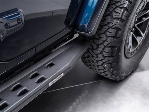 Used 2025 Jeep Wrangler Unlimited Rubicon image 40