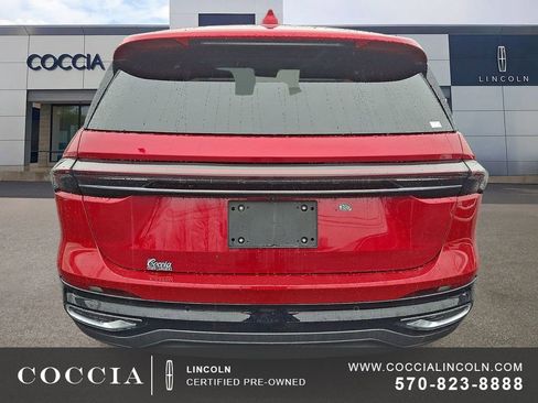 Certified 2024 Lincoln Nautilus Premier w/ Equipment Group 102A image 5