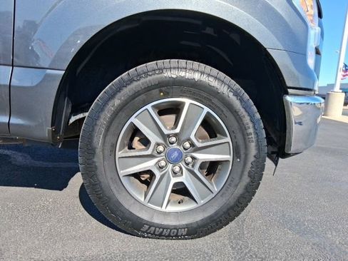 Used 2016 Ford F150 XLT image 4