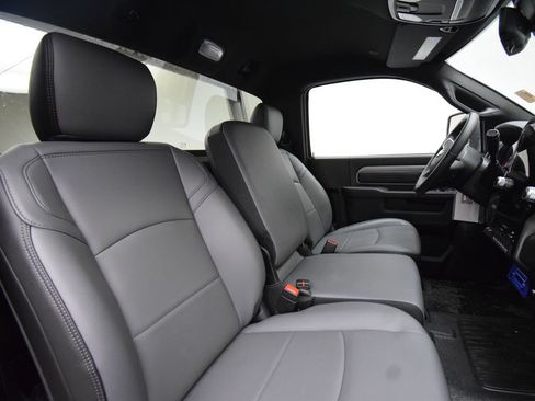 New 2026 RAM 5500 Tradesman AWD/4WD image 19